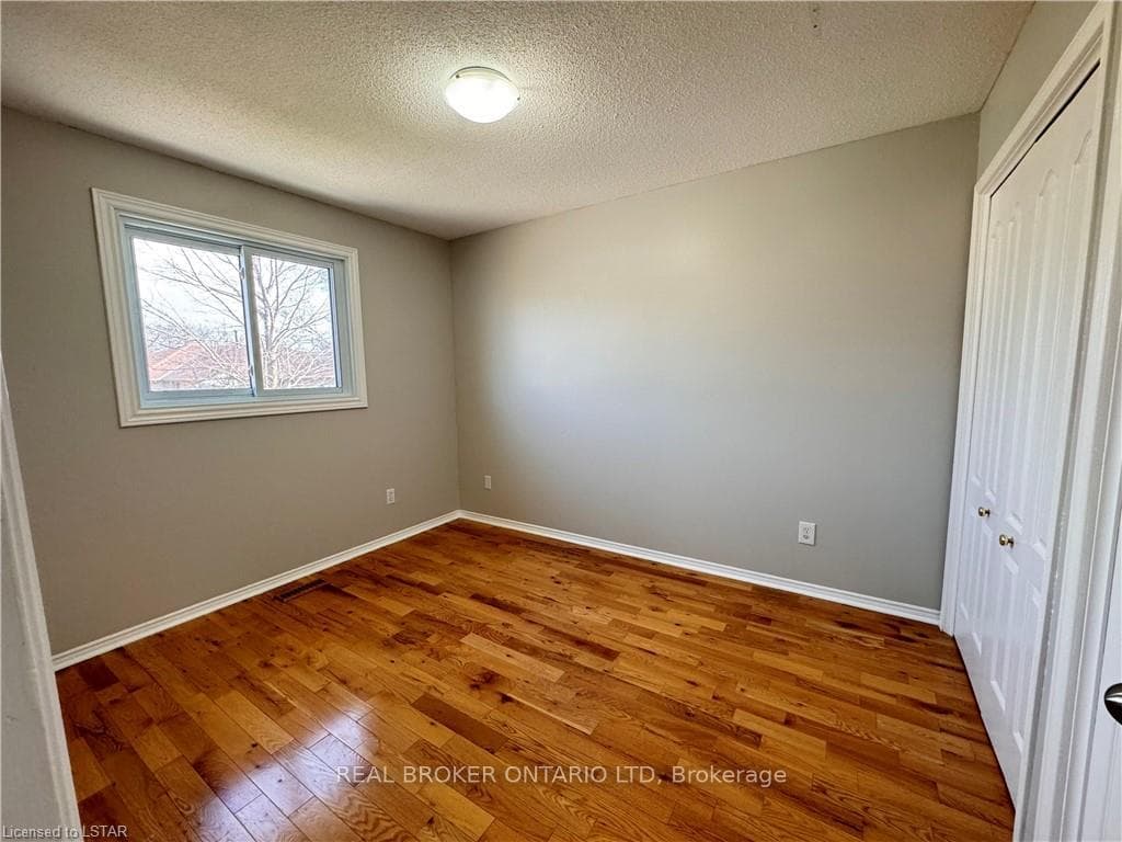 279 CONWAY Drive photo 28