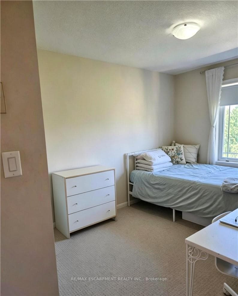 6 Chestnut Drive Unit 9 photo 10