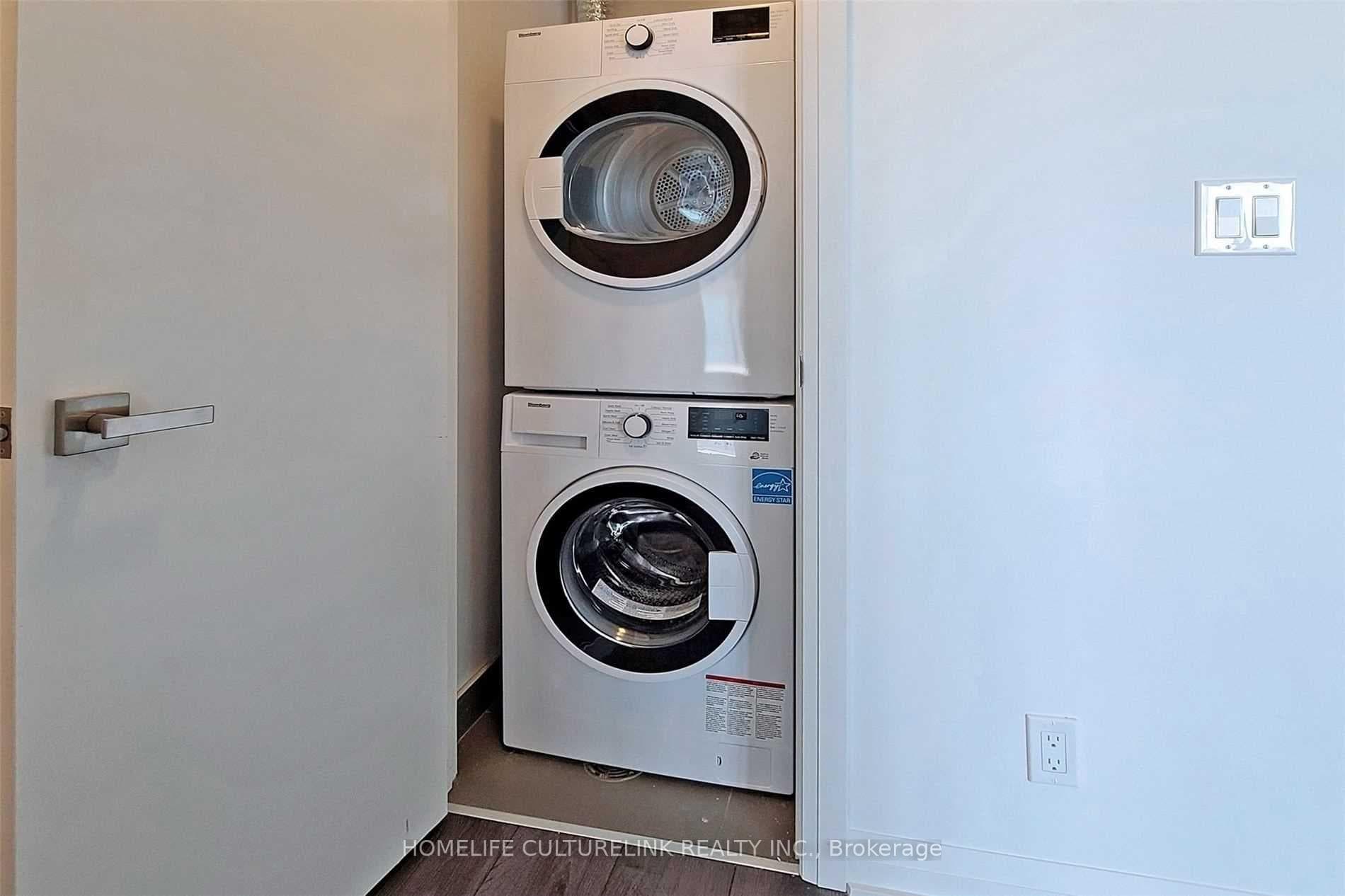 99 Foxbar Road Unit 1103 photo 15