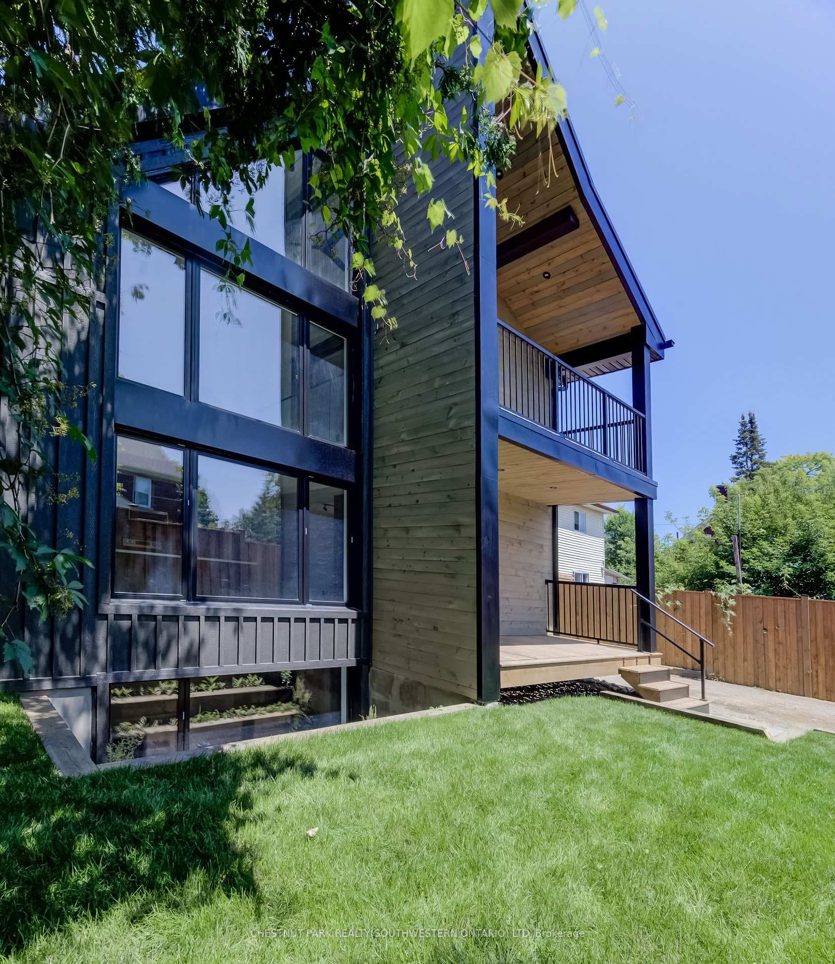 29 Hurst Avenue photo 39