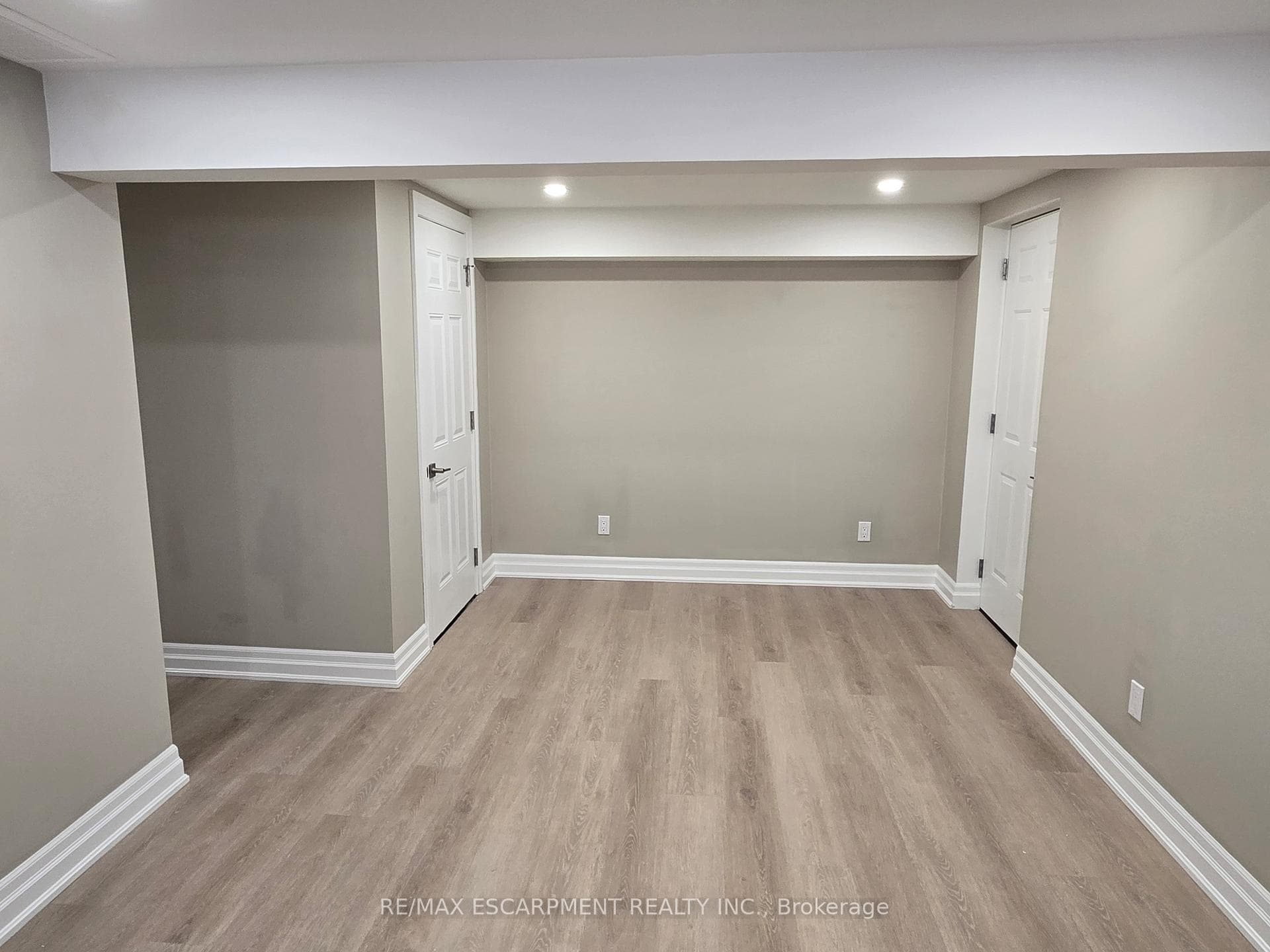 60 Nugent Drive photo 20