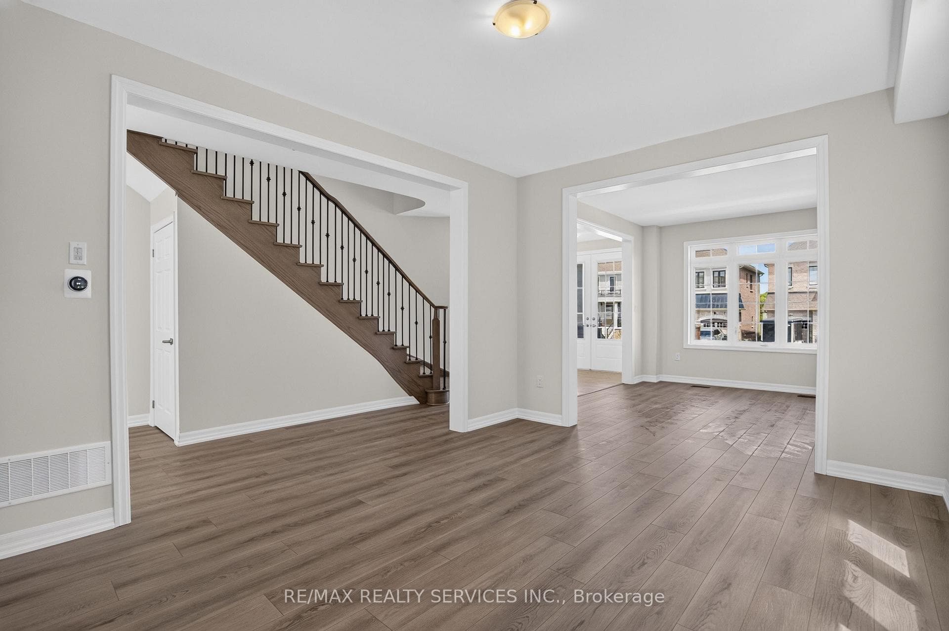 244 Warden Street photo 15