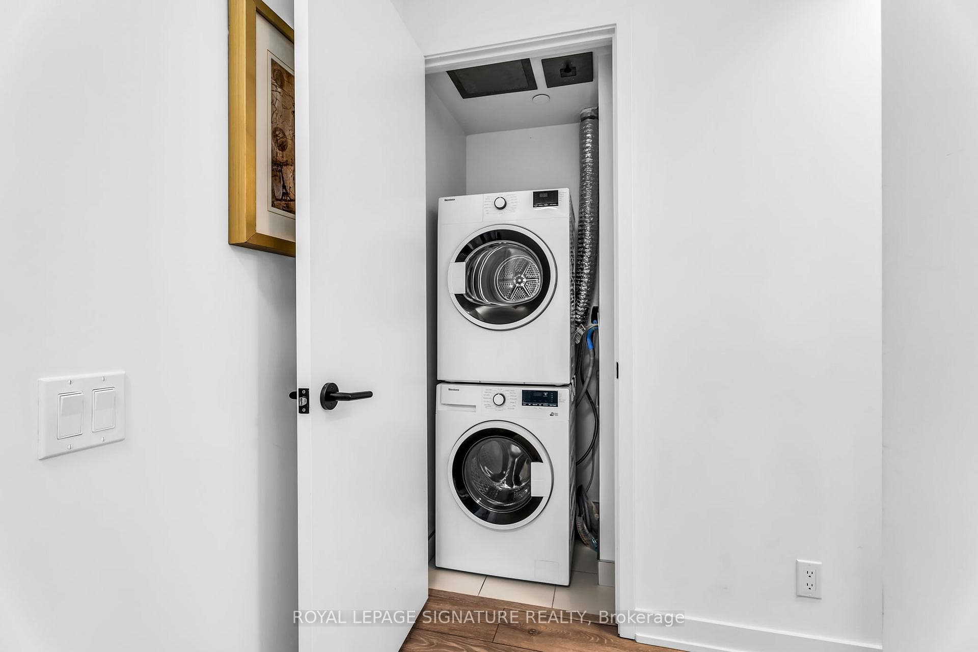 108 Peter Street Unit 1523 photo 19