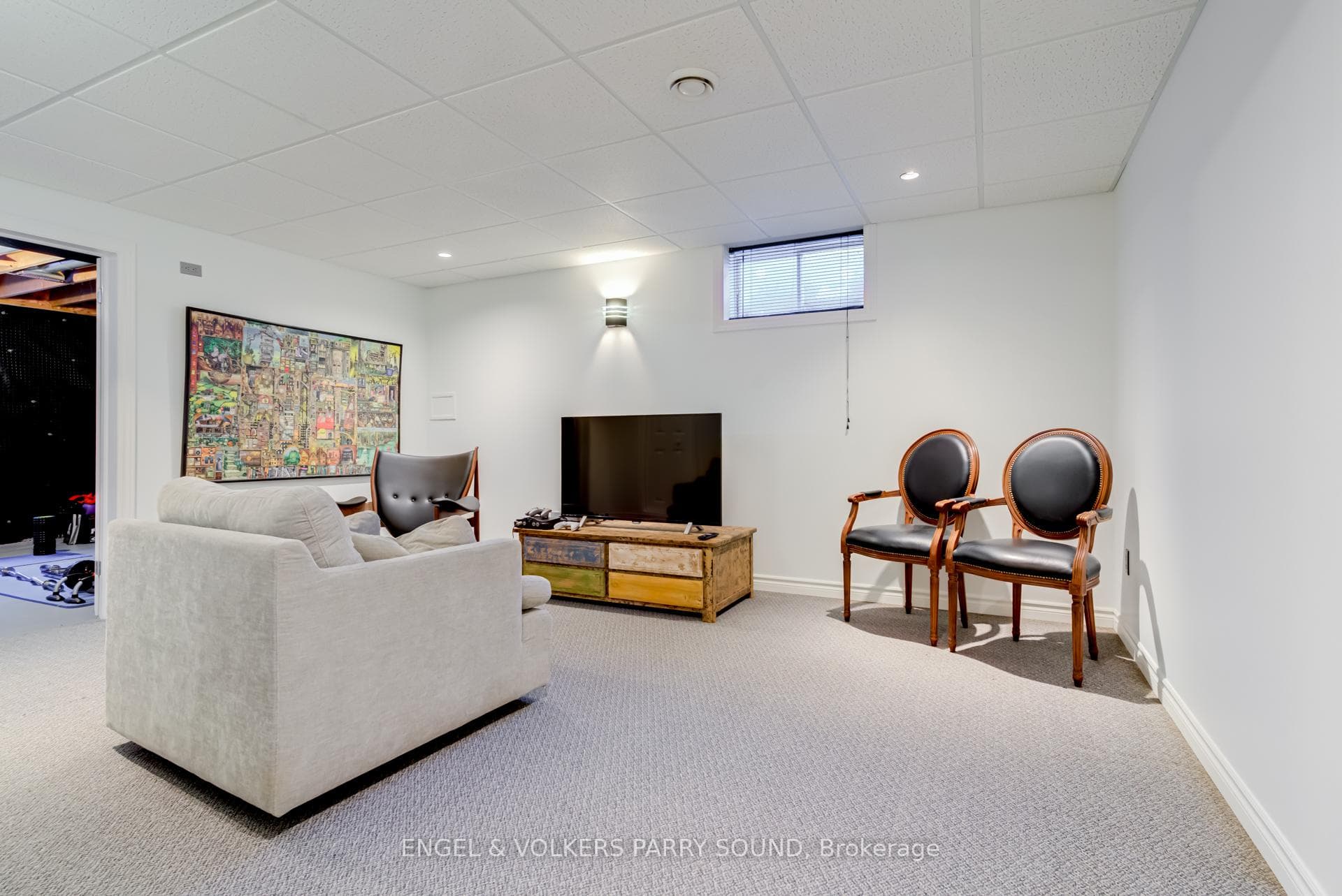 18 Chantelay Crescent photo 31