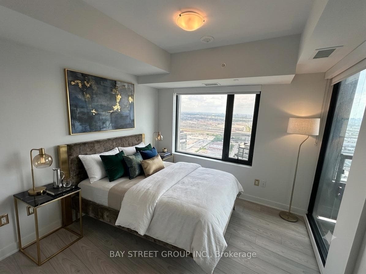 2920 Highway 7 Road Unit 4701 photo 6