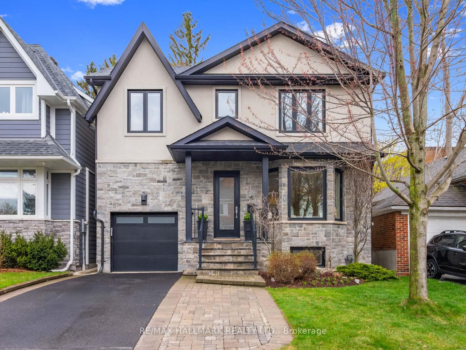 15 Briar Dale Boulevard photo 1